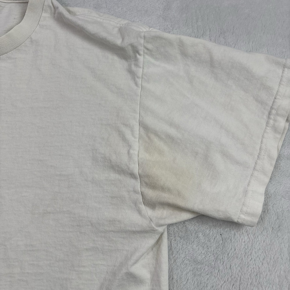 VTG Hello My Name Is Stud White SS Graphic Shirt Distressed Men's Large - Picture 3 of 10